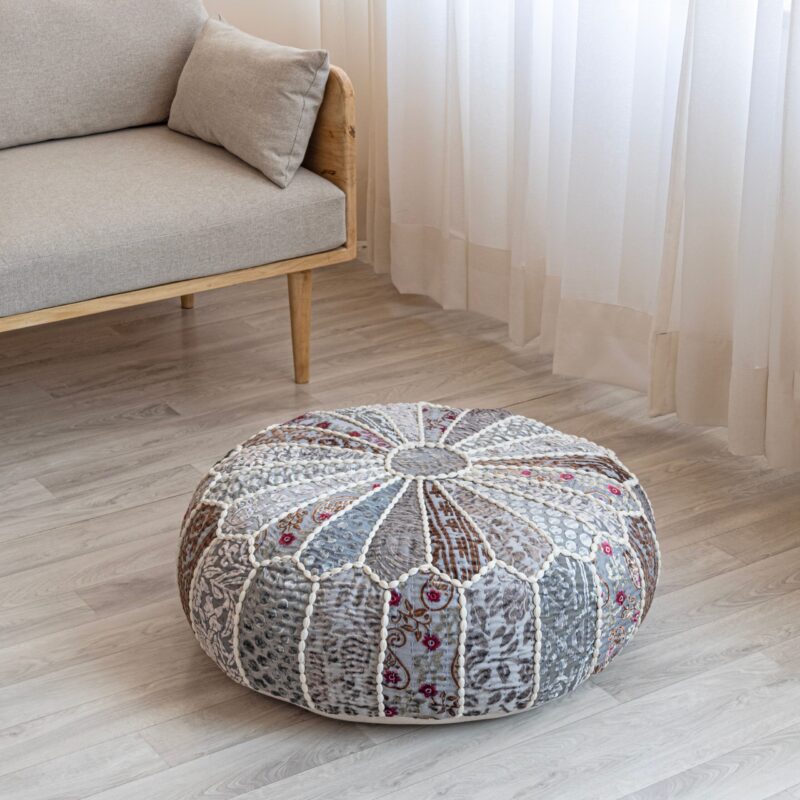 1124 Pouf Chair Side Made with Cotton & Polyester