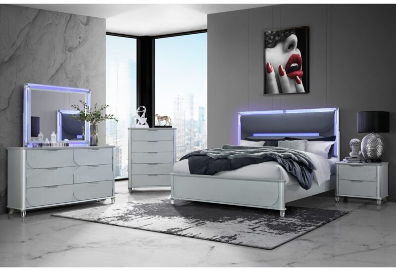 LANDO SILVER Bedroom Set